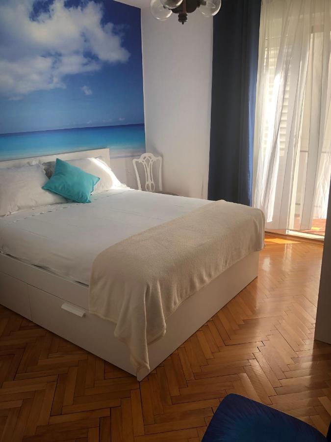 Apartmani Maretimo Primošten Exteriör bild