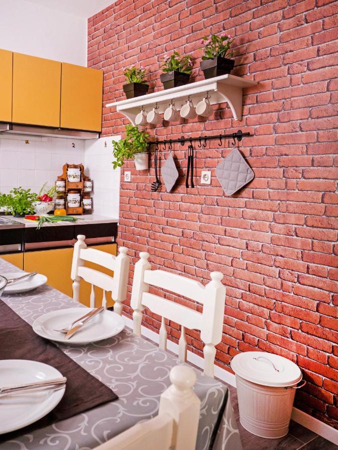 Apartmani Maretimo Primošten Exteriör bild